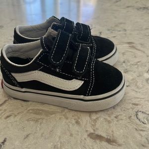 Toddler size 5 Vans